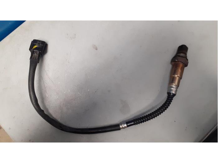 Gebruikte Lambda Sonde Renault Captur I (2R) 0.9 Energy TCE 12V Prijs € 30,00 Margeregeling aangeboden door Autodemontage van de Laar