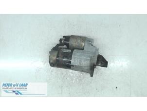 Gebruikte Startmotor Renault Megane II (BM/CM) 1.5 dCi 85 Prijs € 40,00 Margeregeling aangeboden door Autodemontage van de Laar