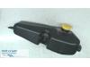 Dacia Duster (SR) 1.6 16V Ruitensproeiertank voor