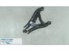 Dacia Duster (SR) 1.6 16V Draagarm rechts-voor