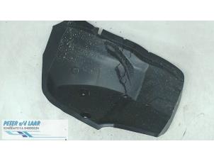 Gebruikte Slijkweerder Dacia Duster (SR) 1.6 16V Prijs € 15,00 Margeregeling aangeboden door Autodemontage van de Laar