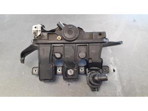 Gebruikte Carterventilatie Renault Trafic (1FL/2FL/3FL/4FL) 1.6 dCi 125 Twin Turbo Prijs € 100,00 Margeregeling aangeboden door Autodemontage van de Laar