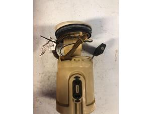 Gebruikte Benzinepomp Seat Arosa (6H1) 1.0 MPi Prijs € 35,00 Margeregeling aangeboden door Autodemontage van de Laar