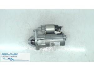 Gebruikte Startmotor Dacia Duster (SR) 1.6 16V 4x4 Prijs € 150,00 Margeregeling aangeboden door Autodemontage van de Laar