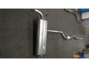 Gebruikte Uitlaat Einddemper Renault Kadjar (RFEH) 1.3 TCE 140 FAP 16V Prijs € 125,00 Margeregeling aangeboden door Autodemontage van de Laar