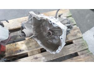 Gebruikte Versnellingsbak Renault Twingo (C06) 1.2 16V Prijs op aanvraag aangeboden door Autodemontage van de Laar