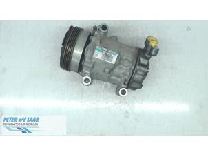 Gebruikte Pomp Airco Renault Twingo (C06) 1.2 16V Prijs op aanvraag aangeboden door Autodemontage van de Laar