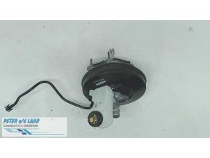 Gebruikte Rembol Dacia Duster (SR) 1.6 16V Prijs € 121,00 Inclusief btw aangeboden door Autodemontage van de Laar