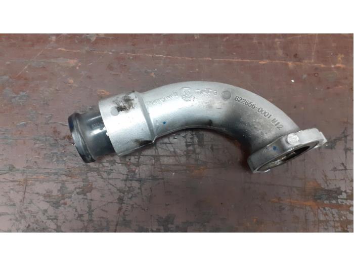 Gebruikte Intercooler Buis Renault Trafic (1FL/2FL/3FL/4FL) 1.6 dCi 115 Prijs € 100,00 Margeregeling aangeboden door Autodemontage van de Laar