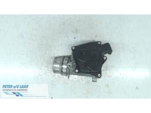 Gebruikte Gasklephuis Renault Megane III Grandtour (KZ) 1.5 dCi 110 Prijs € 60,00 Margeregeling aangeboden door Autodemontage van de Laar