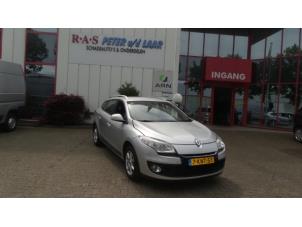 Gebruikte Uitlaat Einddemper Renault Megane III Grandtour (KZ) 1.5 dCi 110 Prijs € 100,00 Margeregeling aangeboden door Autodemontage van de Laar