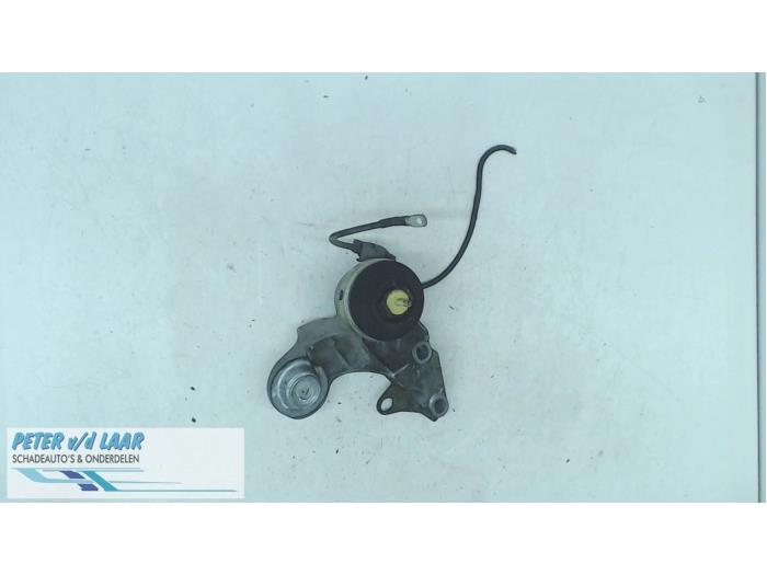 Gebruikte Motorrubber Volkswagen Passat Variant (3B6) 2.3 V5 20V Prijs op aanvraag aangeboden door Autodemontage van de Laar
