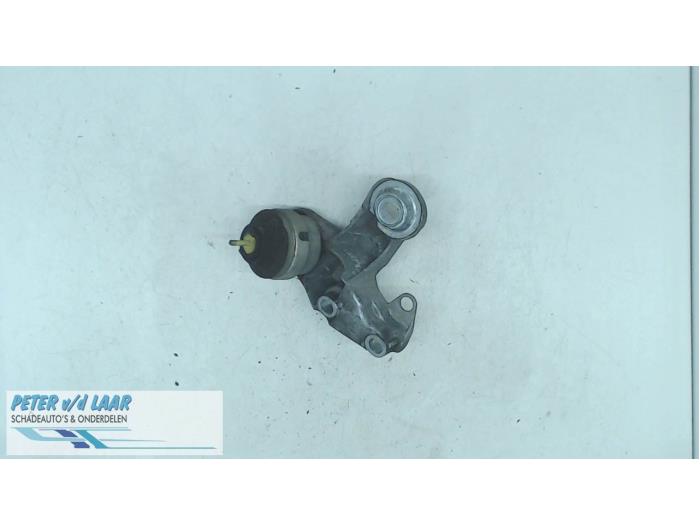 Gebruikte Motorrubber Volkswagen Passat Variant (3B6) 2.3 V5 20V Prijs op aanvraag aangeboden door Autodemontage van de Laar
