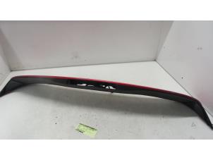 Gebruikte Spoiler Renault Kadjar (RFEH) 1.3 TCE 140 FAP 16V Prijs op aanvraag aangeboden door Autodemontage van de Laar