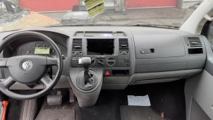 Gebruikte Airbag Set + Module Volkswagen Transporter T5 2.5 TDi Prijs op aanvraag aangeboden door Autodemontage van de Laar