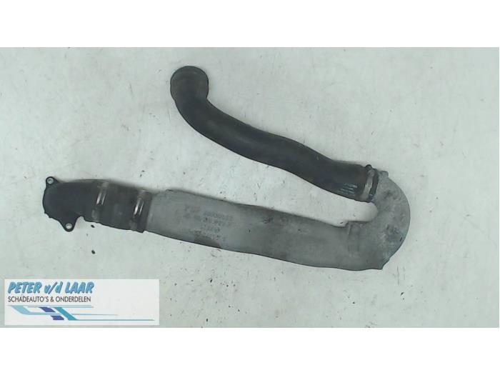 Gebruikte Intercooler Slang Opel Zafira (M75) 1.9 CDTI Prijs op aanvraag aangeboden door Autodemontage van de Laar