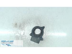 Gebruikte Stuurhoek sensor Dacia Logan MCV II/Sandero Wagon (7S) 0.9 TCE 12V Prijs € 40,00 Margeregeling aangeboden door Autodemontage van de Laar