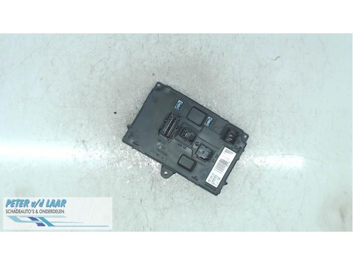 Gebruikte Trekhaak Module Citroen C4 Grand Picasso (UA) 1.6 16V THP Sensodrive,GT THP Prijs € 75,00 Margeregeling aangeboden door Autodemontage van de Laar