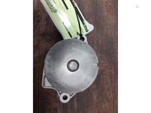 Gebruikte Koelvloeistof pomp Volkswagen Lupo Prijs € 25,00 Margeregeling aangeboden door Autodemontage van de Laar