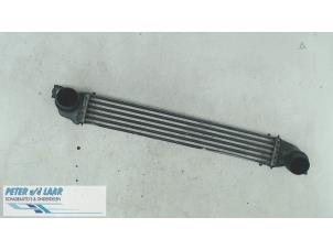 Gebruikte Intercooler Mini Mini (R56) 1.6 Cooper D 16V Prijs € 80,00 Margeregeling aangeboden door Autodemontage van de Laar