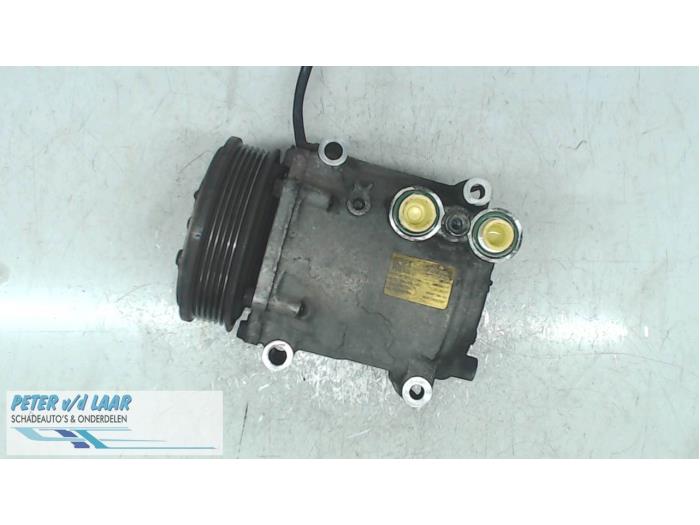 Gebruikte Aircopomp Ford Fiesta 6 (JA8) 1.6 TDCi 16V Prijs € 100,00 Margeregeling aangeboden door Autodemontage van de Laar