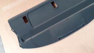 Gebruikte Hoedenplank Seat Exeo (3R2) 2.0 TSI 16V Prijs € 200,00 Margeregeling aangeboden door Autodemontage van de Laar