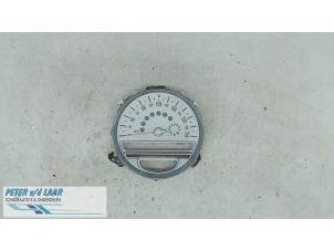 Gebruikte Tellerklok Mini Mini (R56) 1.6 16V Cooper Prijs € 50,00 Margeregeling aangeboden door Autodemontage van de Laar