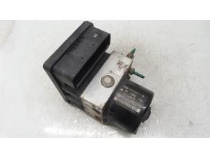 Gebruikte ABS Pomp Renault Espace (JK) 2.0 Turbo 16V Grand Espace Prijs op aanvraag aangeboden door Autodemontage van de Laar