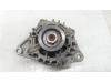 Dynamo van een Nissan Micra (K12) 1.2 16V 2006