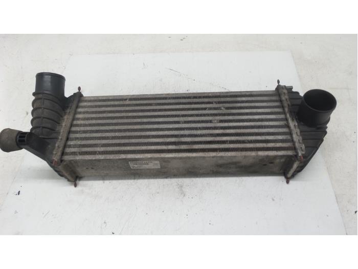 Gebruikte Intercooler Renault Kangoo Express (FW) 1.5 dCi 70 Prijs op aanvraag aangeboden door Autodemontage van de Laar