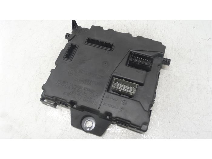 Gebruikte Module Bodycontrol Renault Kangoo Express (FW) 1.5 dCi 70 Prijs op aanvraag aangeboden door Autodemontage van de Laar