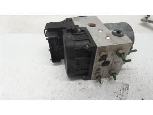 Gebruikte ABS Pomp Renault Scénic I (JA) 1.6 16V Prijs € 125,00 Margeregeling aangeboden door Autodemontage van de Laar