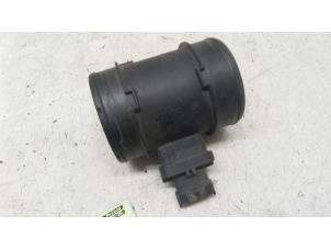 Gebruikte Luchtmassameter Peugeot Bipper (AA) 1.3 HDI Prijs op aanvraag aangeboden door Autodemontage van de Laar