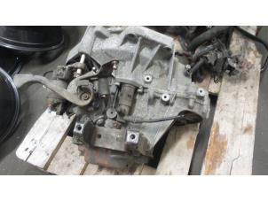 Gebruikte Versnellingsbak Volkswagen Fox (5Z) 1.4 16V Prijs € 250,00 Margeregeling aangeboden door Autodemontage van de Laar