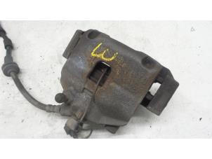 Gebruikte Remklauw (Tang) links-voor Fiat 500 Prijs € 50,00 Margeregeling aangeboden door Autodemontage van de Laar