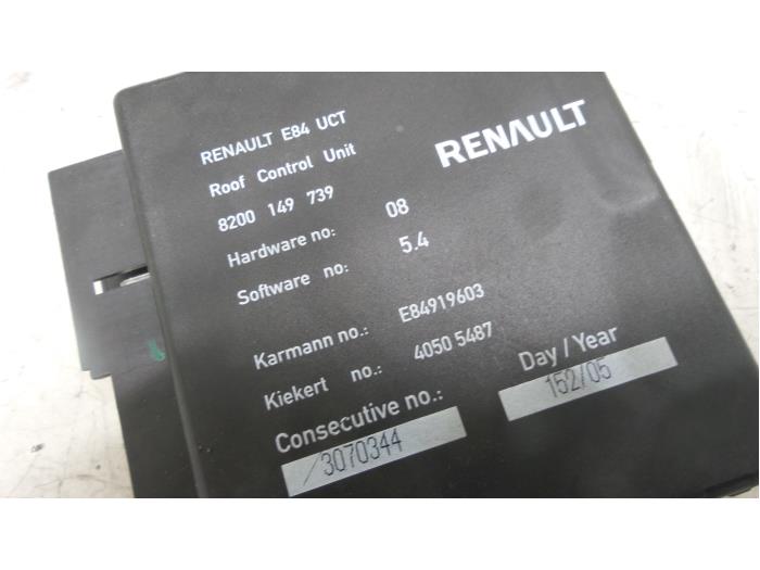 Cabriokap computer van een Renault Megane II CC (EM) 1.6 16V 2005