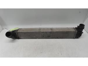 Gebruikte Intercooler Renault Scénic II (JM) 1.6 16V Prijs € 70,00 Margeregeling aangeboden door Autodemontage van de Laar