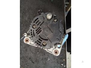 Gebruikte Alternator Volkswagen Golf III Cabrio Restyling (1E7) 1.8 Prijs € 50,00 Margeregeling aangeboden door Autodemontage van de Laar