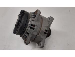 Gebruikte Alternator Renault Kangoo Express (FW) 1.5 dCi 75 Prijs € 70,00 Margeregeling aangeboden door Autodemontage van de Laar