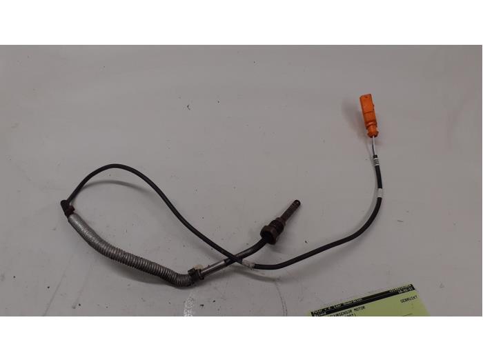 Gebruikte Motor Temperatuursensor Volkswagen Polo IV (9N1/2/3) 1.4 TDI 70 Prijs € 40,00 Margeregeling aangeboden door Autodemontage van de Laar