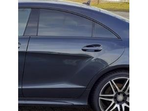 Gebruikte Deur 4Deurs links-achter Mercedes CLS (C218) 400 3.5 Turbo V6 24V Prijs € 750,00 Margeregeling aangeboden door Autodemontage van de Laar