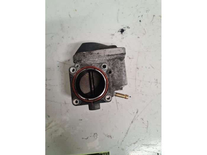 Gebruikte Gasklephuis BMW Mini (R50/53) 1.6 16V One Prijs € 75,00 Margeregeling aangeboden door Autodemontage van de Laar