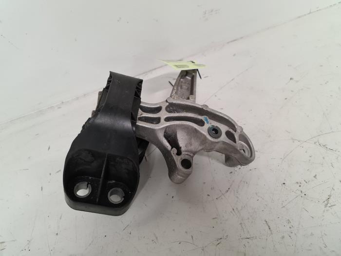 Gebruikte Motorrubber Renault Megane IV Estate (RFBK) 1.5 Energy dCi 110 Prijs € 60,50 Inclusief btw aangeboden door Autodemontage van de Laar