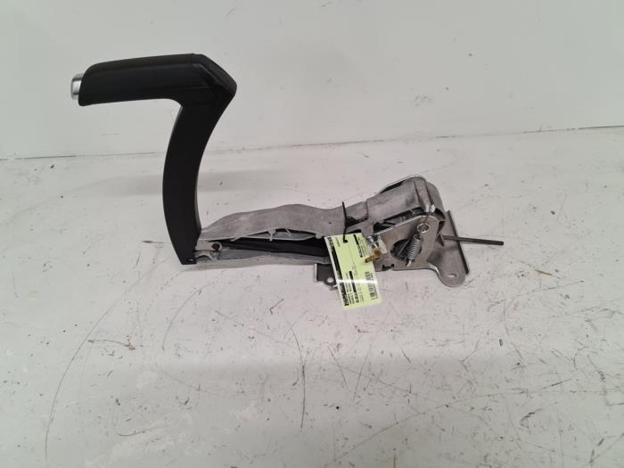 Gebruikte Handrem Mechaniek Renault Megane IV Estate (RFBK) 1.5 Energy dCi 110 Prijs € 181,50 Inclusief btw aangeboden door Autodemontage van de Laar