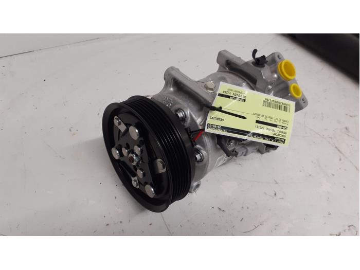 Gebruikte Aircopomp Renault Megane IV Estate (RFBK) 1.5 Energy dCi 110 Prijs € 363,00 Inclusief btw aangeboden door Autodemontage van de Laar
