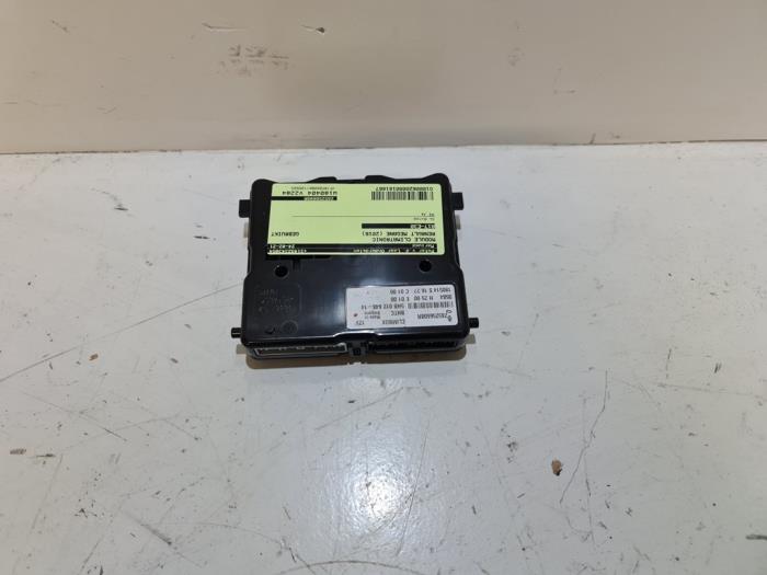 Gebruikte Climatronic module Renault Megane IV Estate (RFBK) 1.5 Energy dCi 110 Prijs € 151,25 Inclusief btw aangeboden door Autodemontage van de Laar