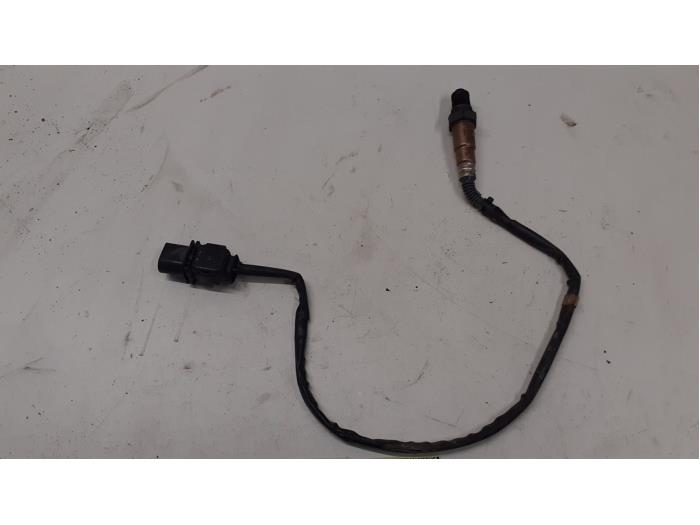 Gebruikte Lambda Sonde Volkswagen Caddy III (2KA,2KH,2CA,2CH) 2.0 TDI 16V Prijs € 60,00 Margeregeling aangeboden door Autodemontage van de Laar
