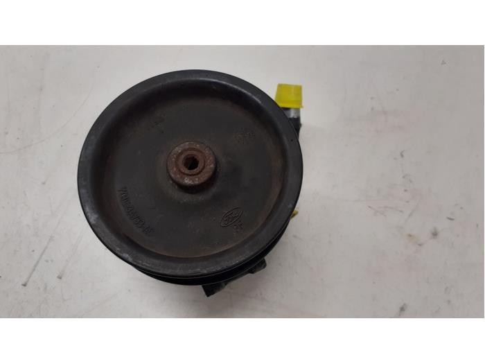 Gebruikte Pomp Servo Ford Mondeo III Prijs € 60,00 Margeregeling aangeboden door Autodemontage van de Laar