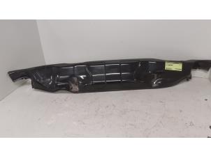 Gebruikte Paravan Volkswagen Golf Sportsvan (AUVS) 1.2 TSI 16V BlueMOTION Prijs € 50,00 Margeregeling aangeboden door Autodemontage van de Laar