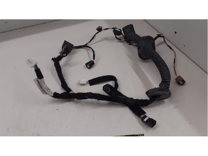 Gebruikte Kabelboom Renault Captur Prijs € 80,00 Margeregeling aangeboden door Autodemontage van de Laar